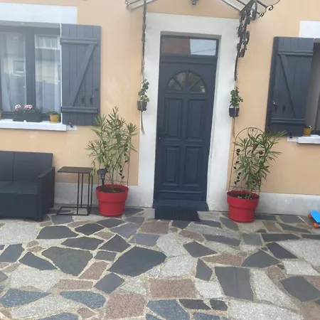 Maison Jo 2024 Simina 3* Vaires-sur-Marne